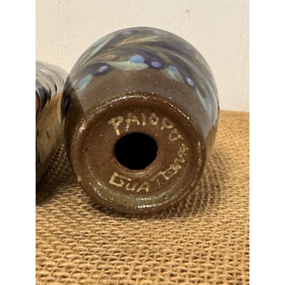 Hand-Painted Ceramic Salt & Pepper Shaker Set 4" & 2" - Picture 8 of 8